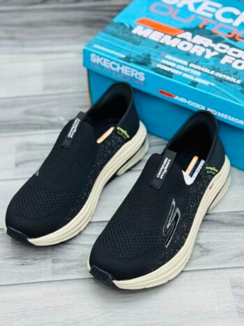 Skachers memory form medicated shoes