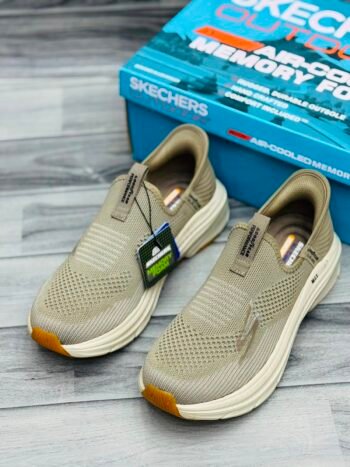Skachers memory form medicated shoes