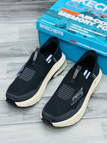 Skachers memory form medicated shoes